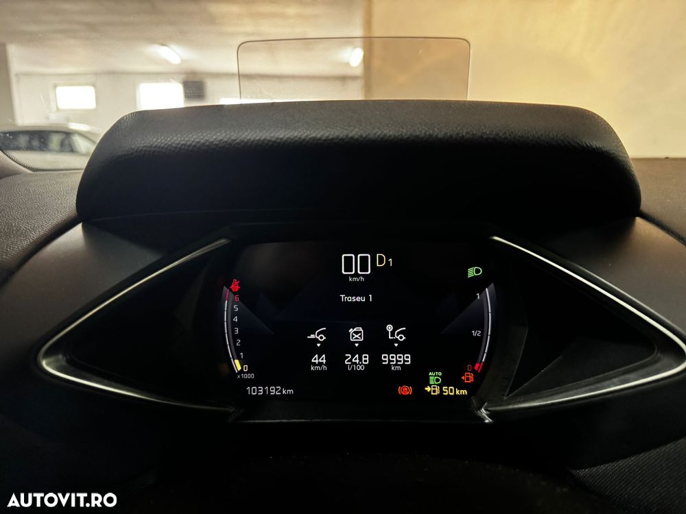 DS Automobiles DS 3 Crossback 1.2 PureTech 130 S&S EAT8 So Chic - 11