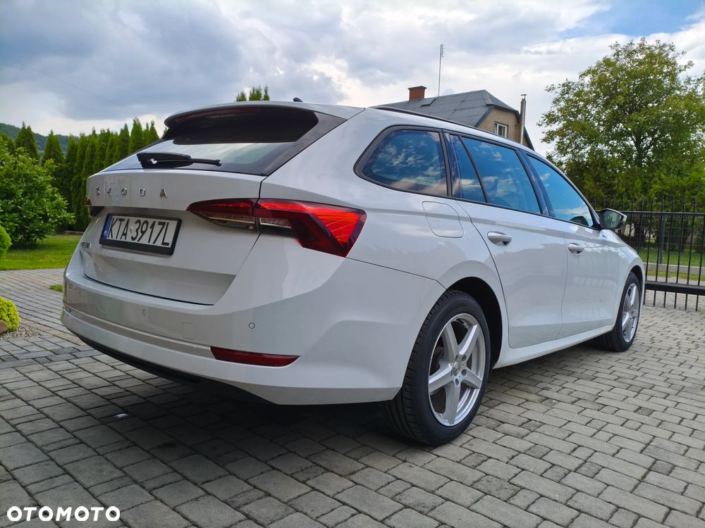 Skoda Octavia 2.0 TDI DSG Style - 8