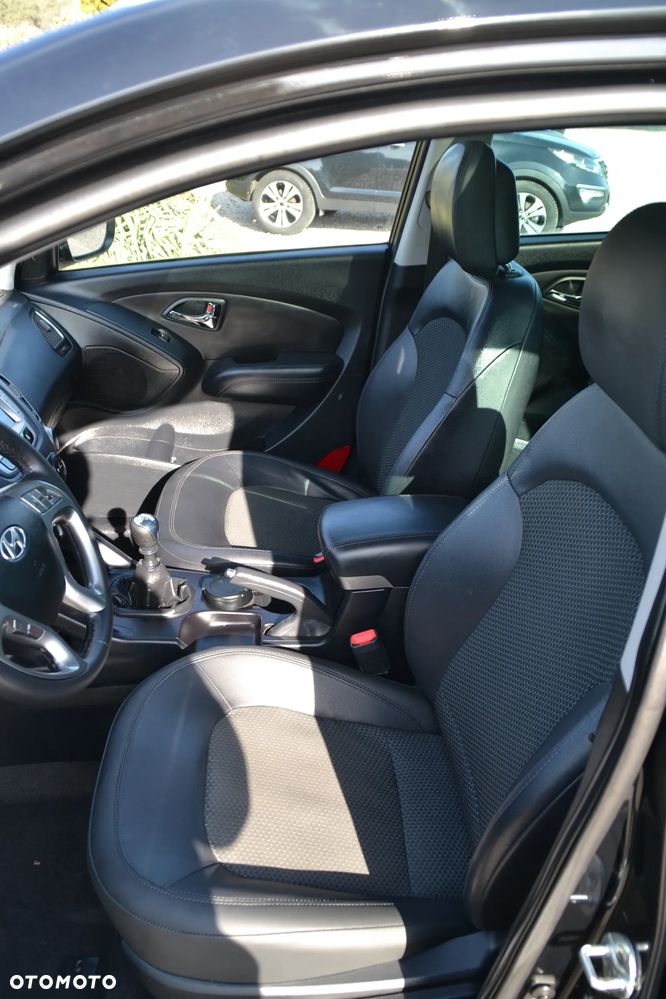 Hyundai ix35 1.6 2WD blue Comfort - 23