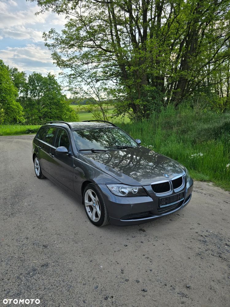 BMW Seria 3 320d DPF - 11