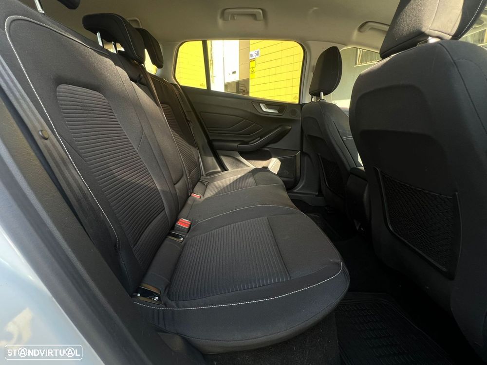 Ford Focus SW 1.0 EcoBoost S&S ACTIVE - 13