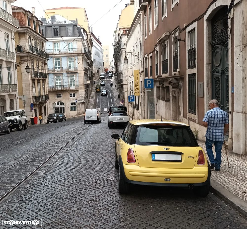 MINI 3 Portas One 1.6 - 8