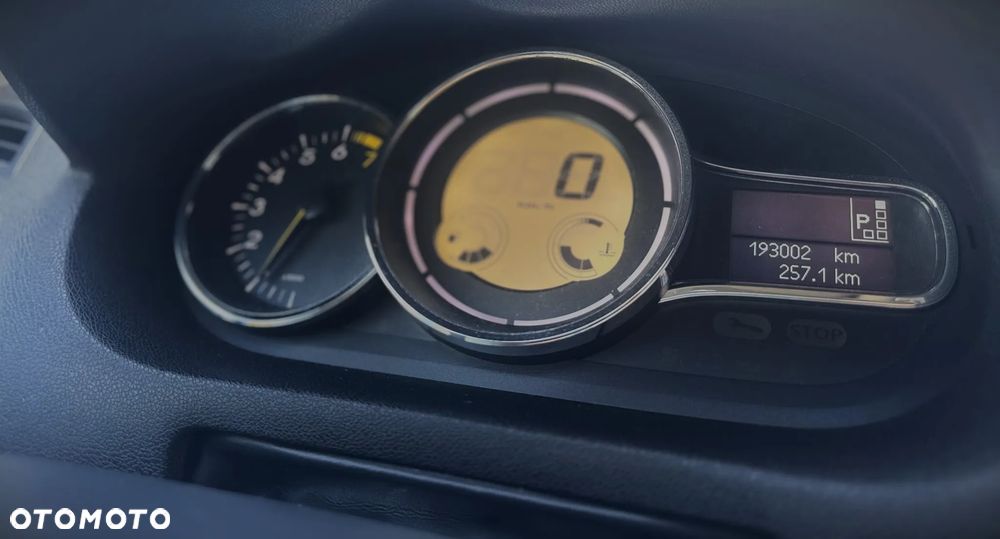 Renault Megane - 11