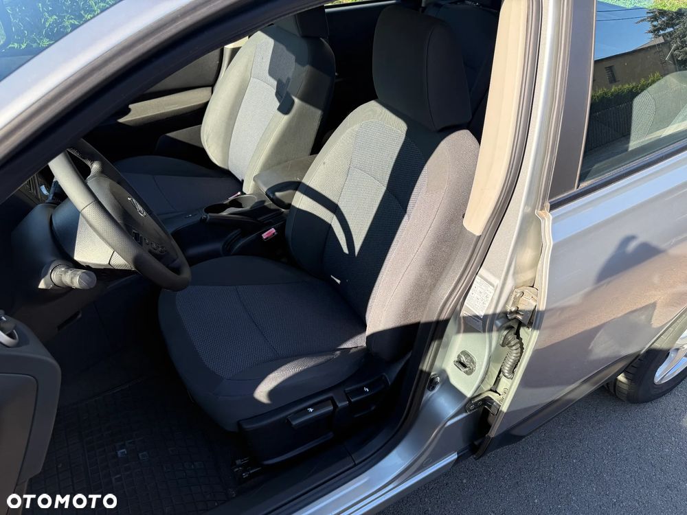 Nissan Qashqai 1.6 visia - 9