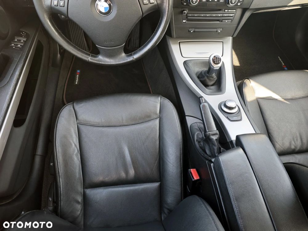 BMW Seria 3 318d - 8