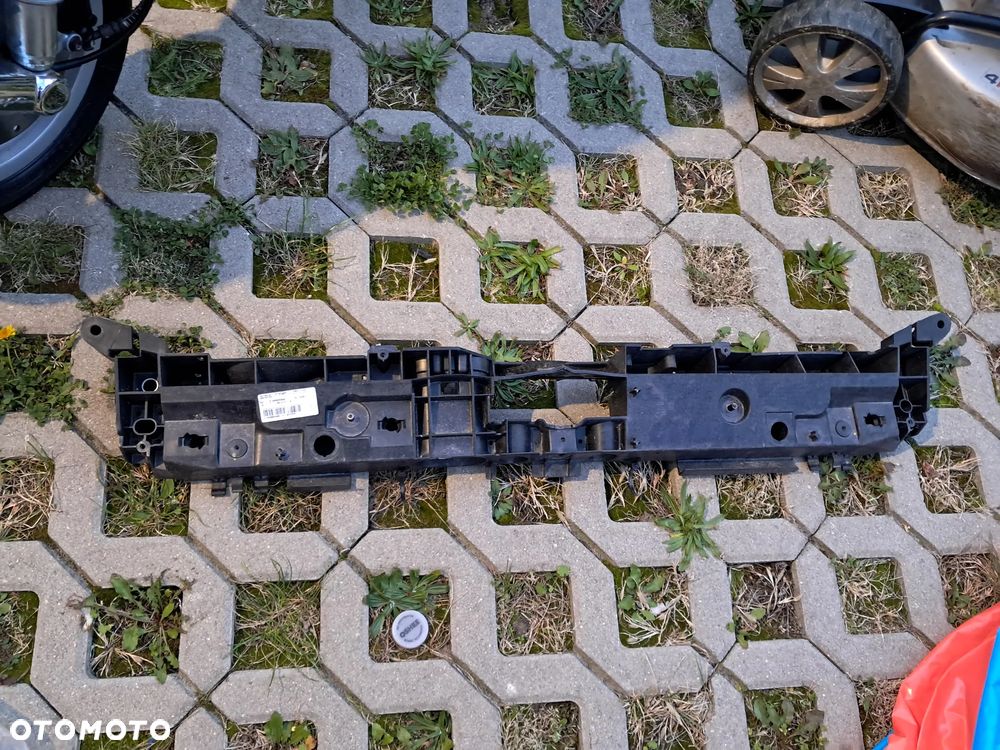 Renault Clio 4 IV LIFT zderzak przód przedni kratka środkowa pas przedni przodu - 7