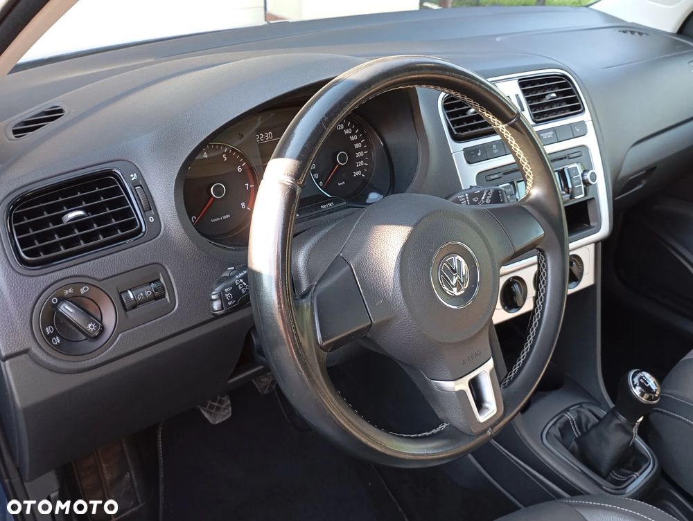 Volkswagen Polo - 15