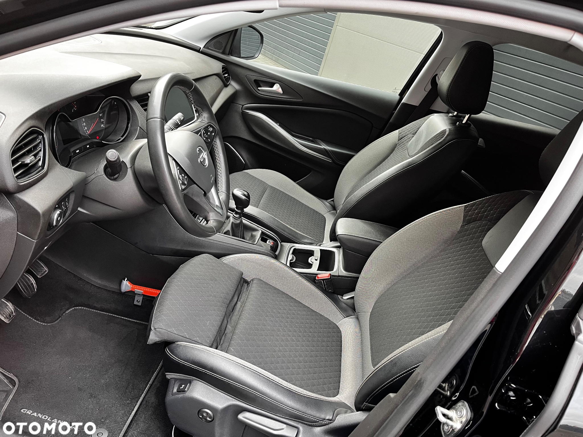 Opel Grandland X 1.2 Start/Stop Design Line - 19