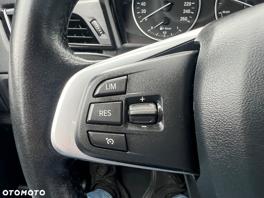 BMW Seria 2 218d Sport-Aut Luxury Line - 33