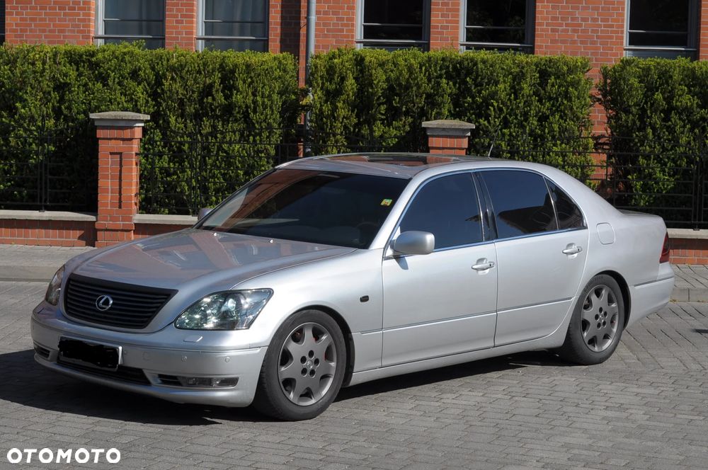 Lexus LS Voyage - 1