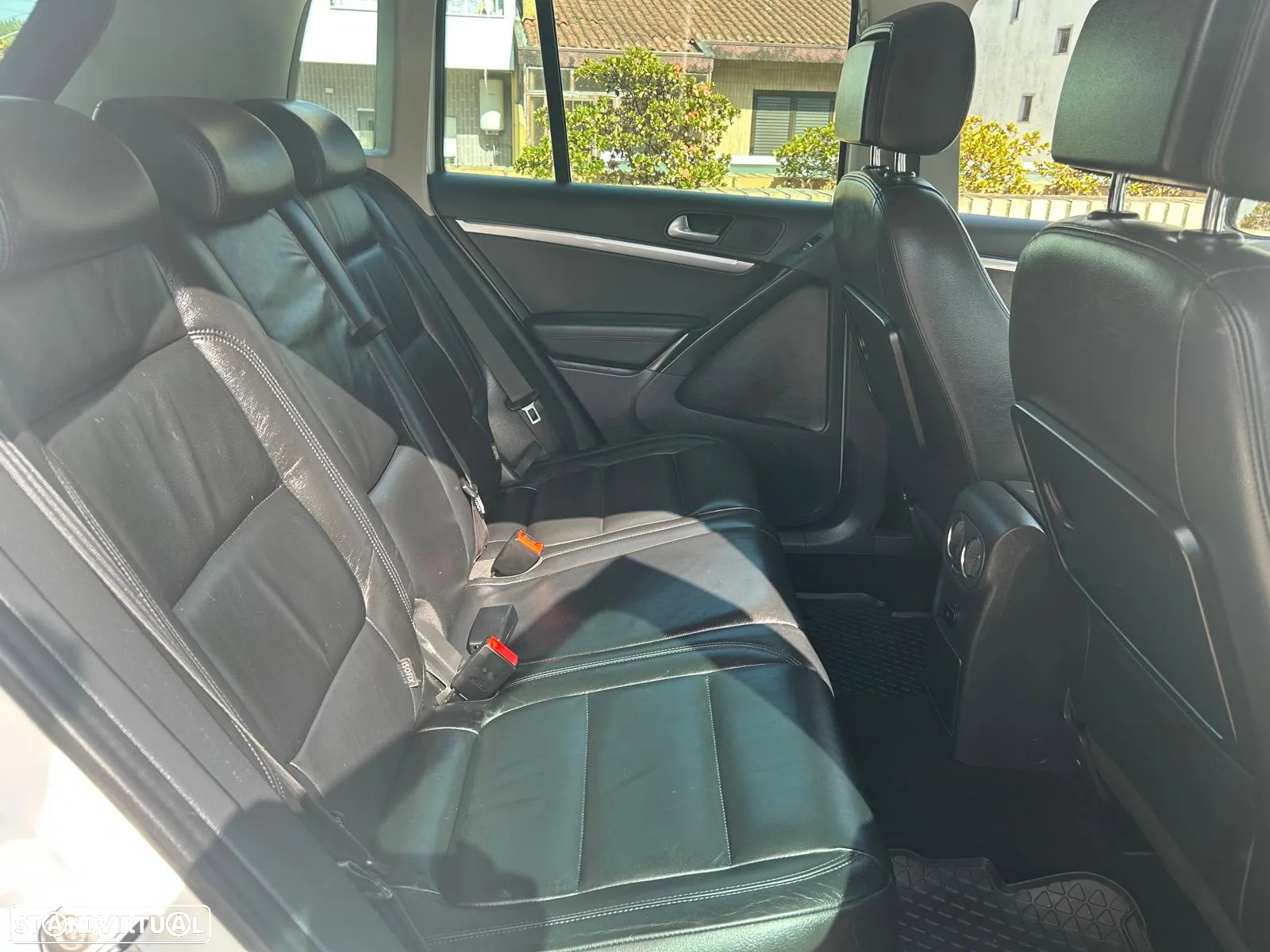 VW Tiguan 2.0 TDI Sport 4Motion DSG - 22