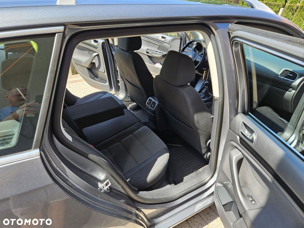 Volkswagen Golf 1.6 TDI Comfortline - 17