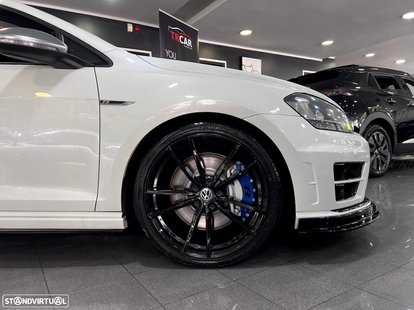 VW Golf - 13