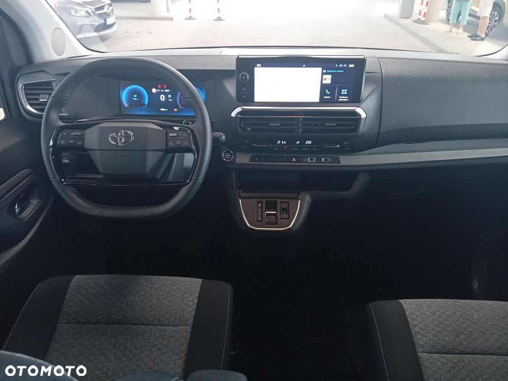 Toyota Proace Verso - 18
