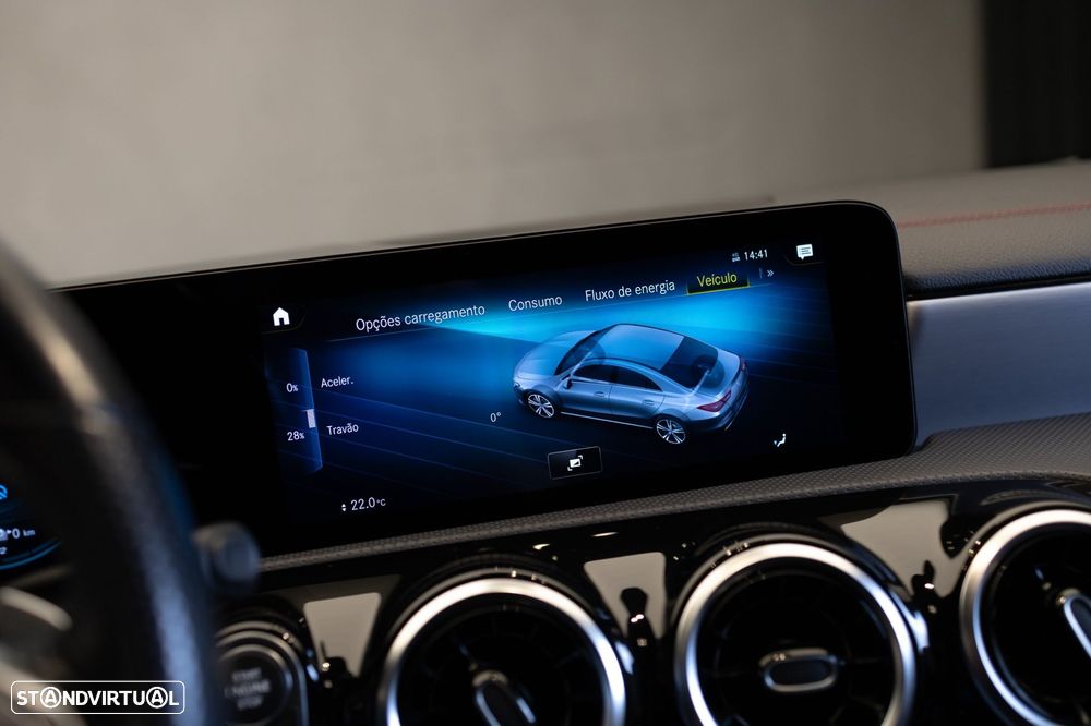 Mercedes-Benz CLA 250 e - 17