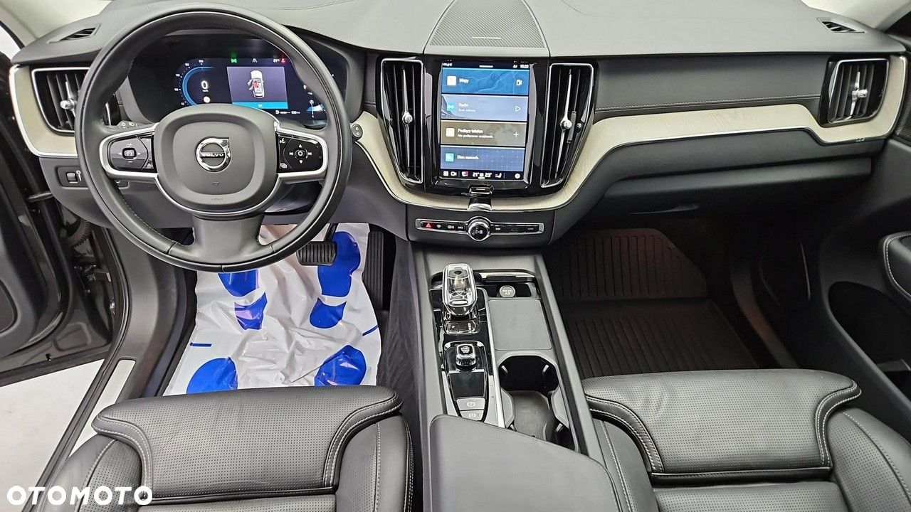 Volvo XC 60 - 13
