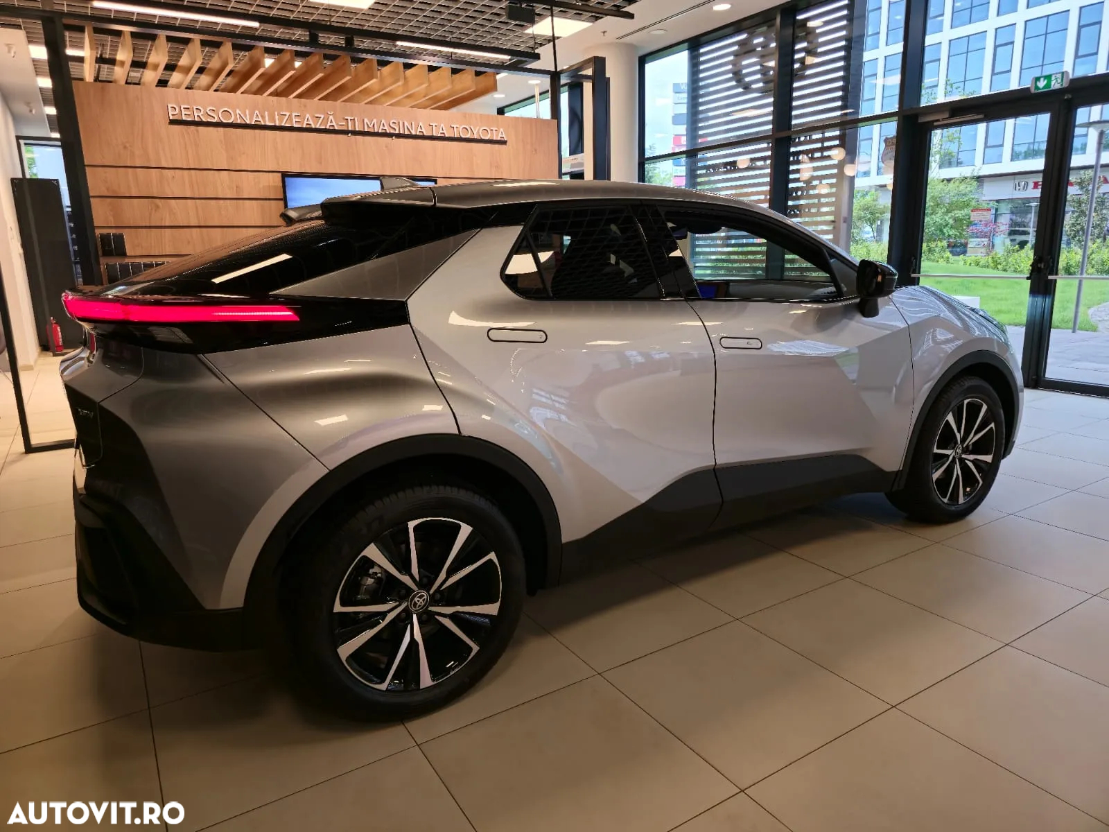 Toyota C-HR - 3