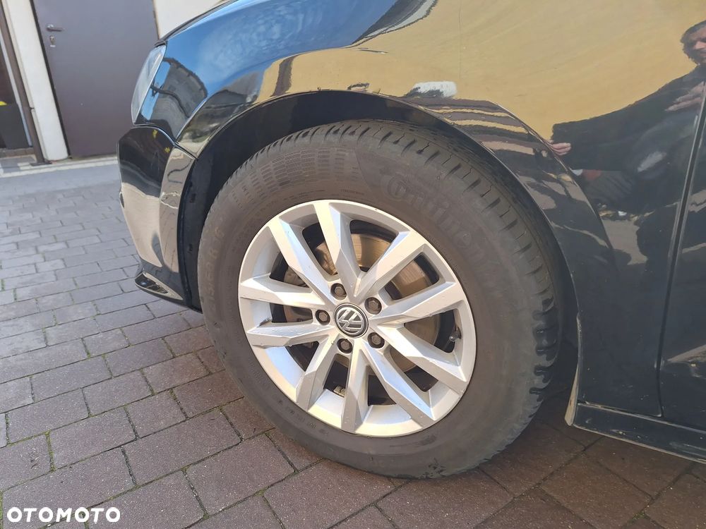 Volkswagen Jetta 2.0 TDI DPF BMT Trendline - 9