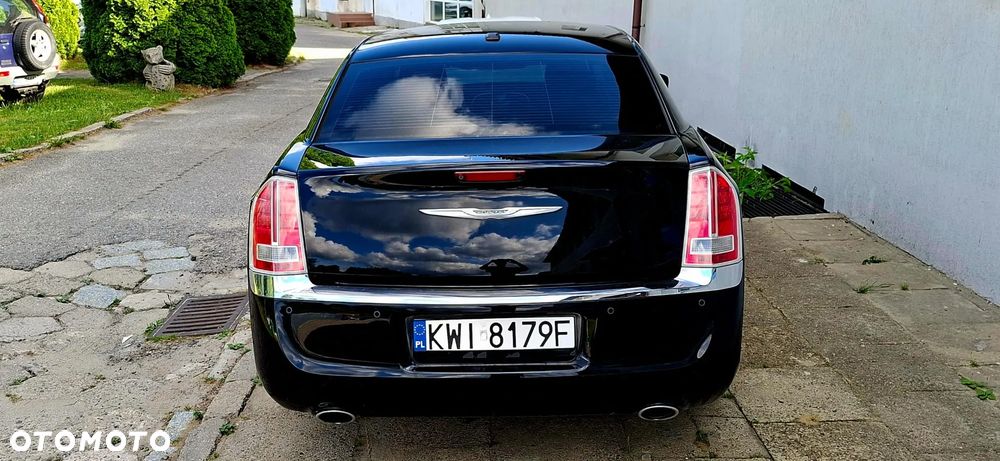 Chrysler 300C - 5