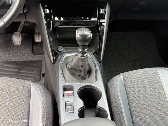 Peugeot 2008 1.5 BlueHDi Allure - 20