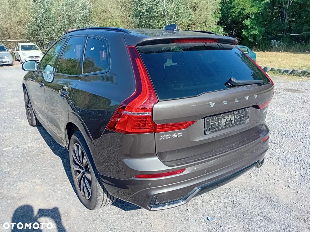 Volvo XC 60 B4 D AWD Ultimate Bright - 5