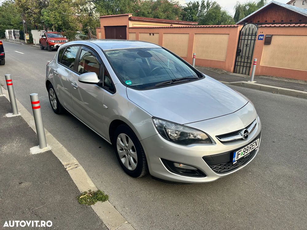 Opel Astra - 2