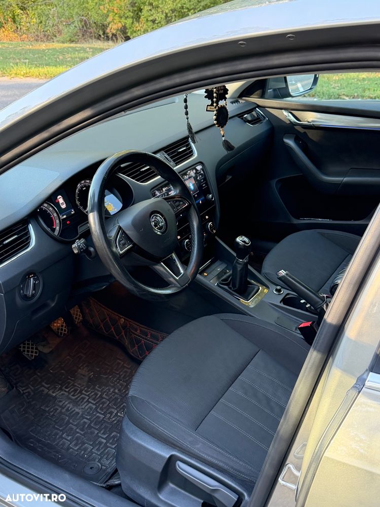 SKODA Octavia 2019 — imagine 9