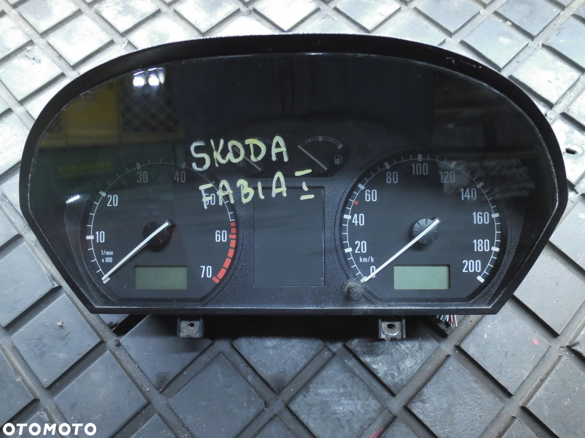 SKODA FABIA I 1.4MPI LICZNIK ZEGARY PRĘDKOŚCIOMIERZ 6Y1919880C POSIADAM 3SZT - 1