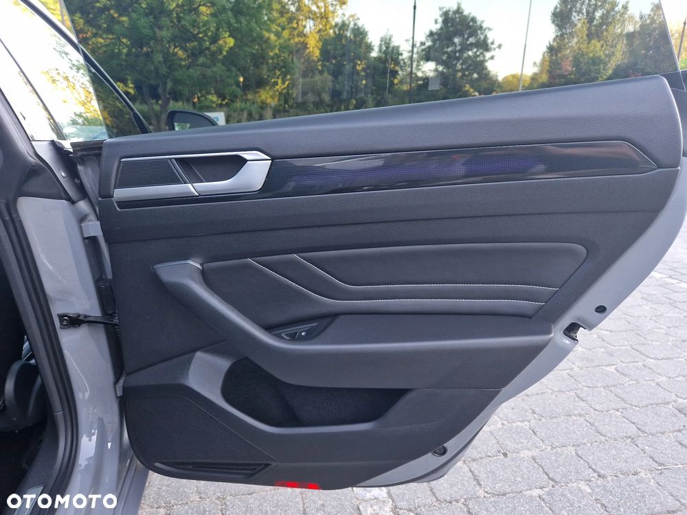 Volkswagen Arteon Shooting Brake 2.0 TDI SCR 4Motion DSG R-Line - 20