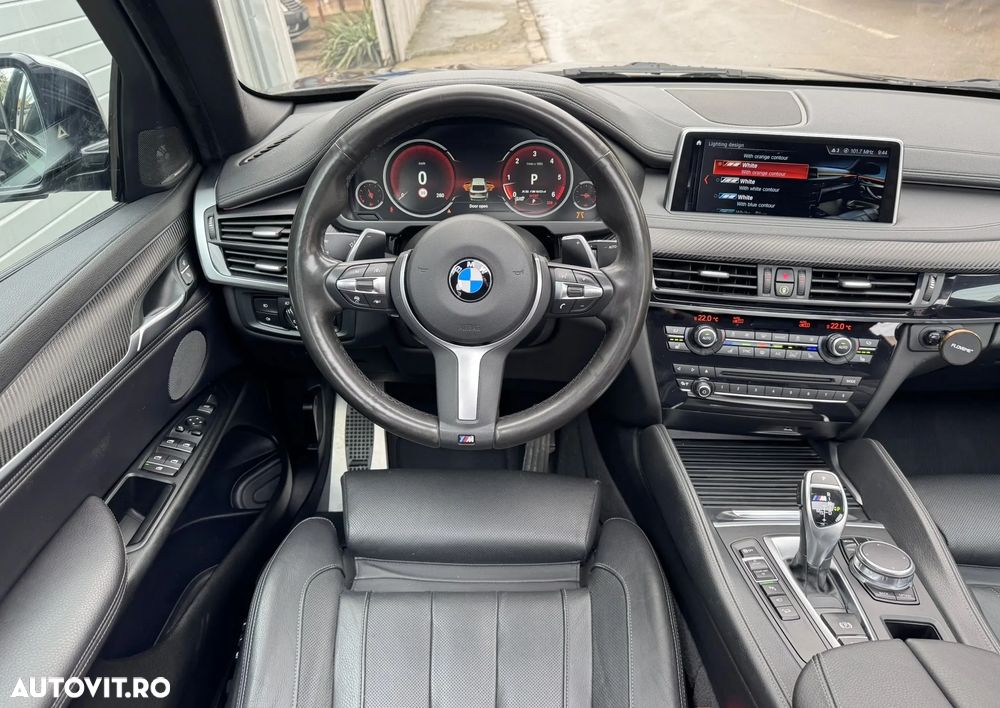 BMW X6 M M50d - 33