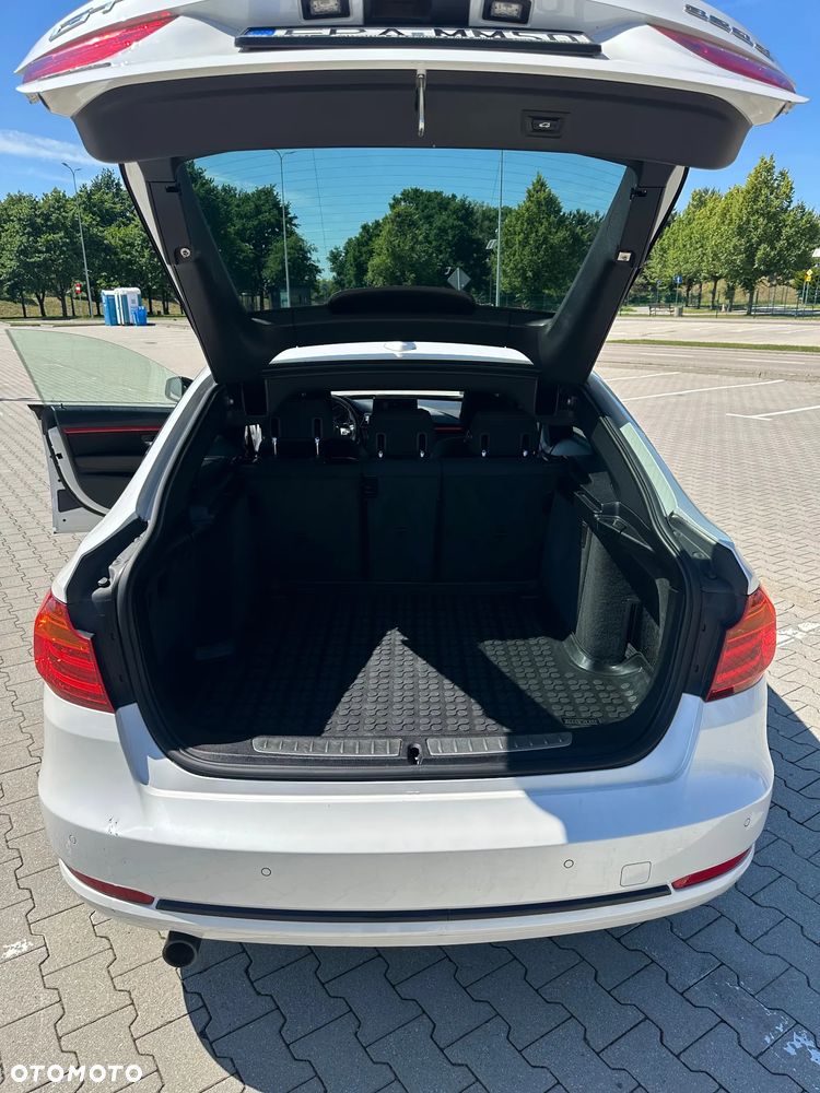 BMW 3GT 320d xDrive Sport Line - 15