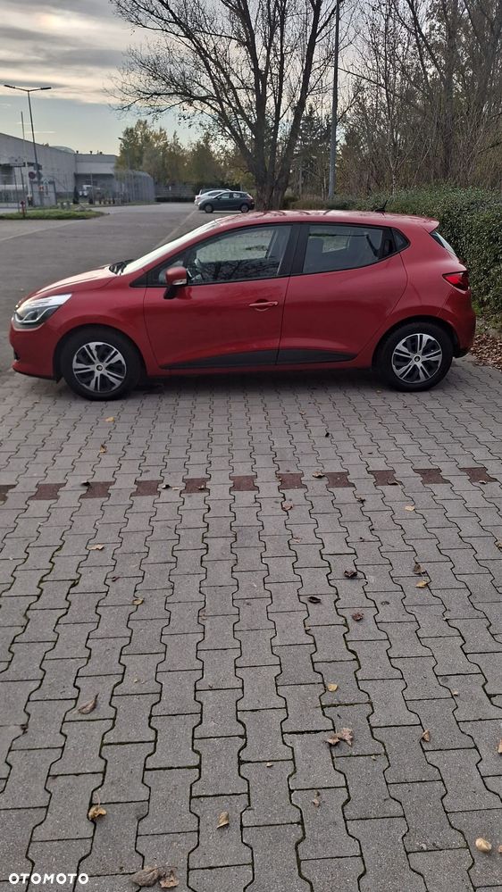 Renault Clio 1.5 dCi Authentique - 4