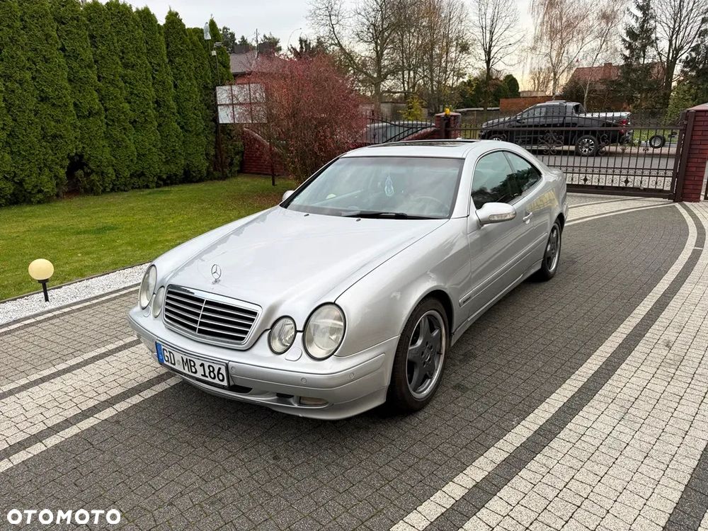 Mercedes-Benz CLK 320 - 1