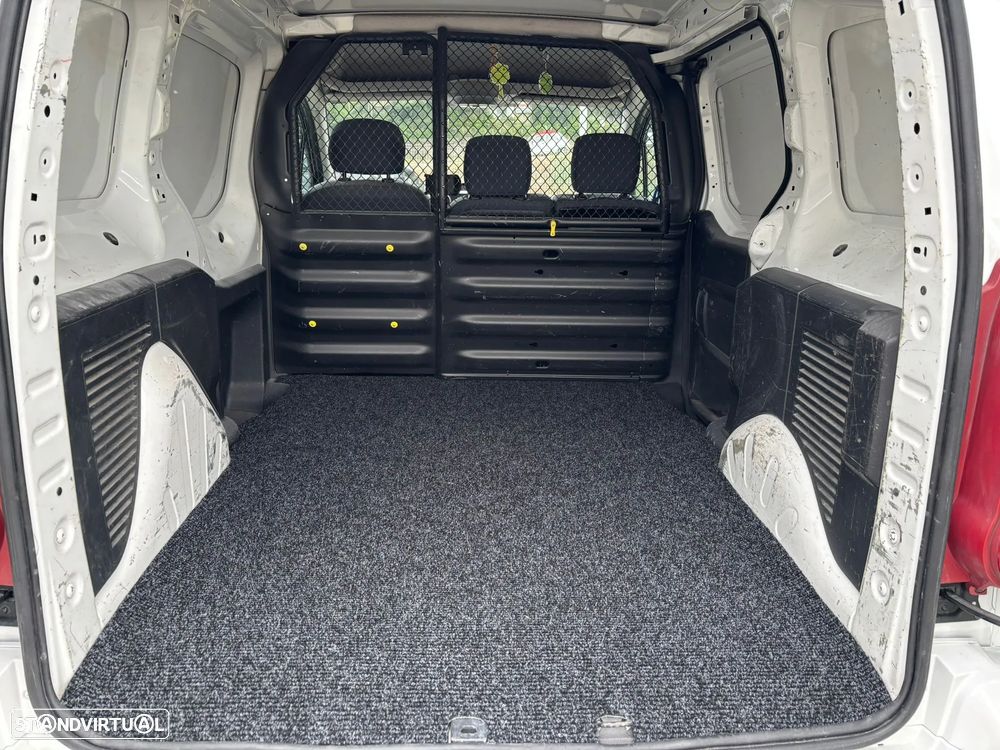Peugeot PARTNER 1.6 HDi Confort - 11
