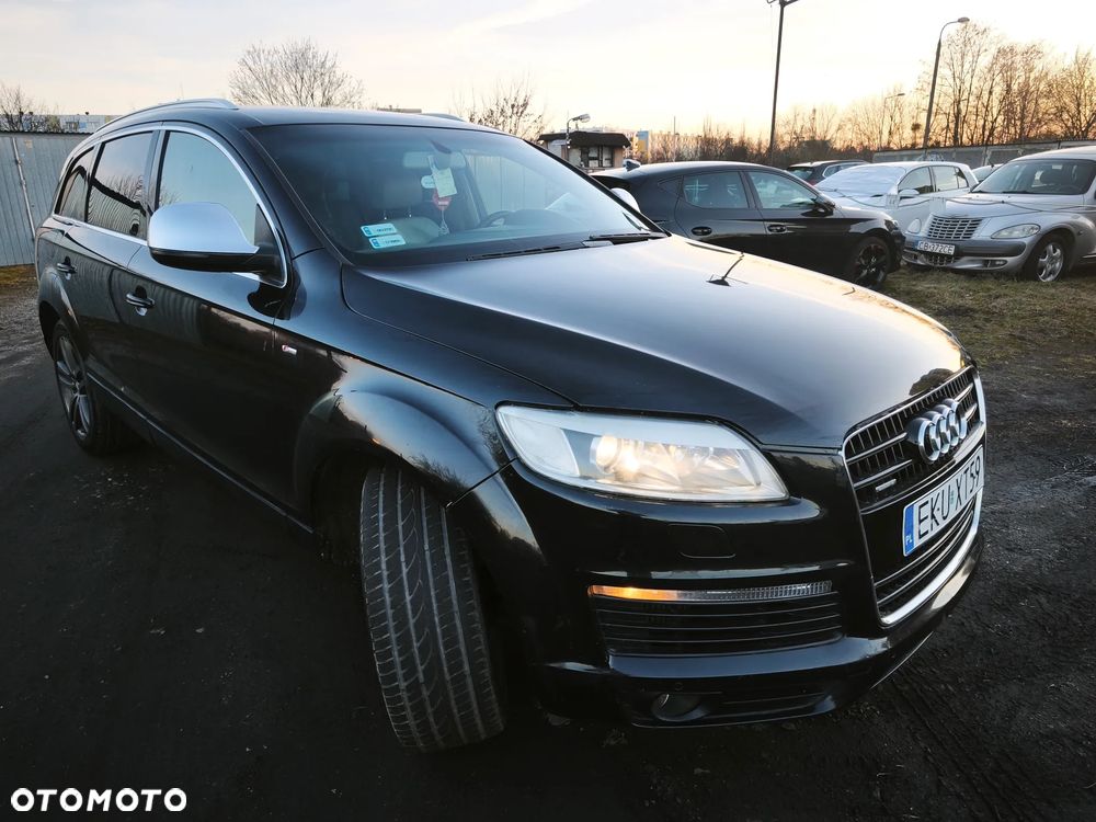 Audi Q7 - 4