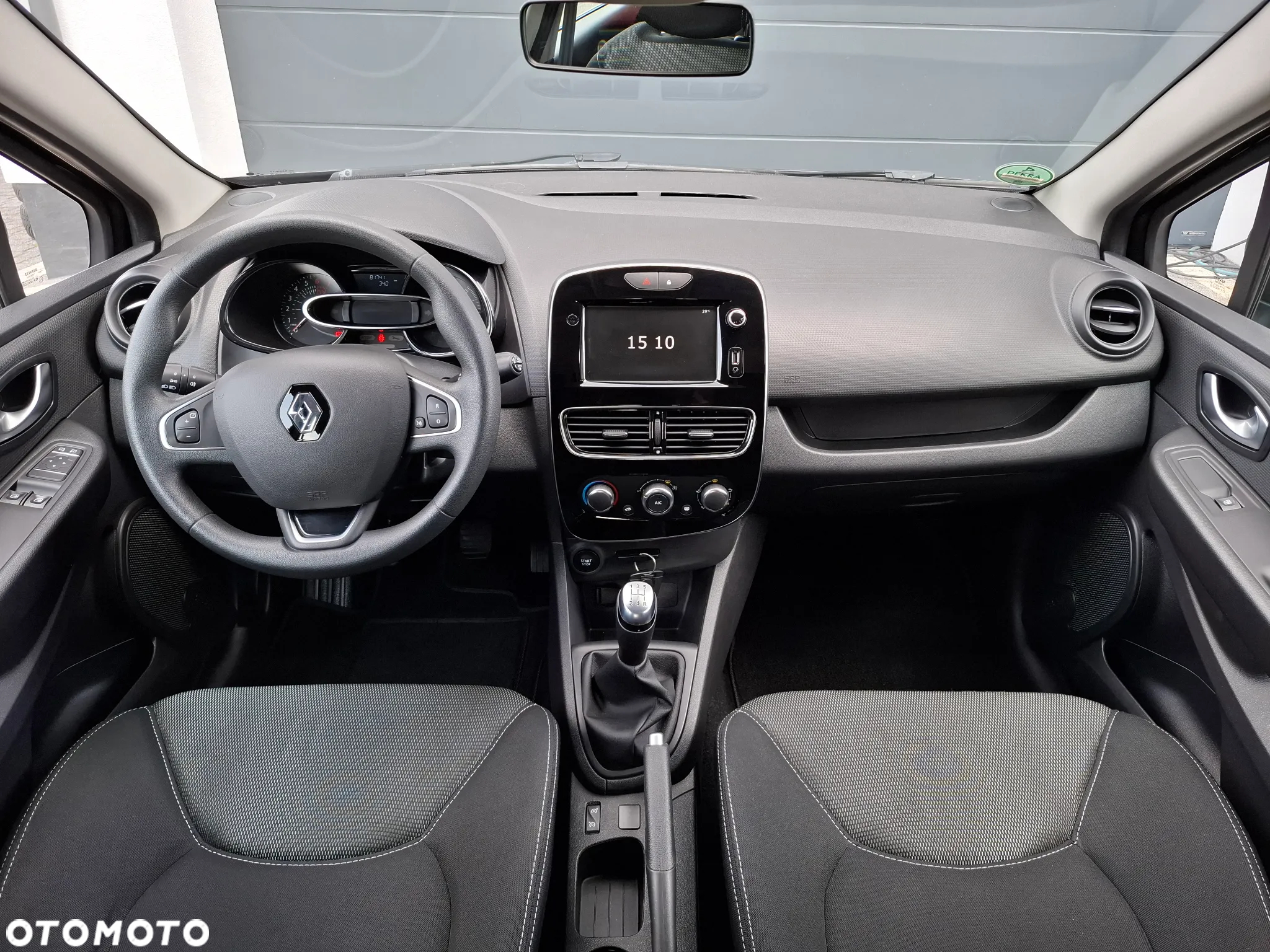 Renault Clio 0.9 TCe Limited - 17