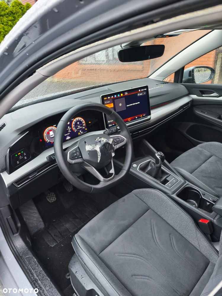 Volkswagen Golf - 20