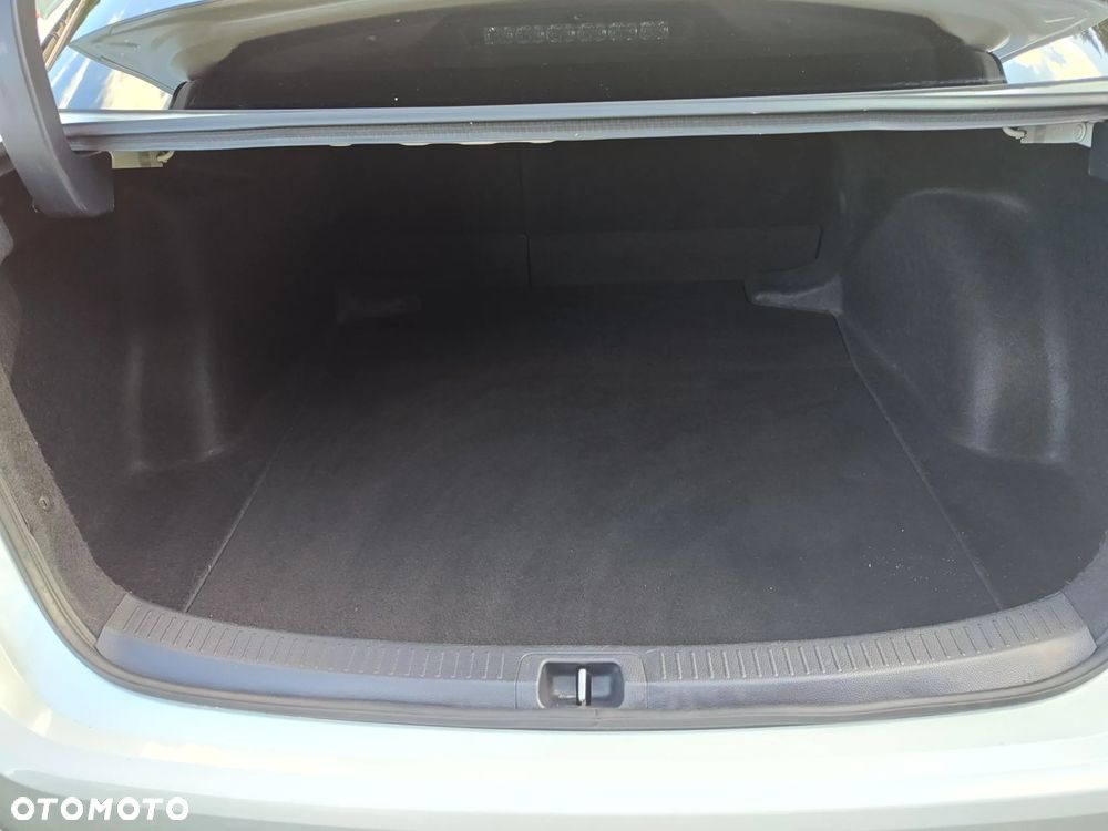 Toyota Corolla 1.8 Hybrid Comfort - 21