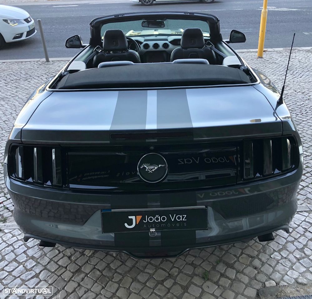 Ford Mustang Cabrio 2.3 Eco Boost - 16