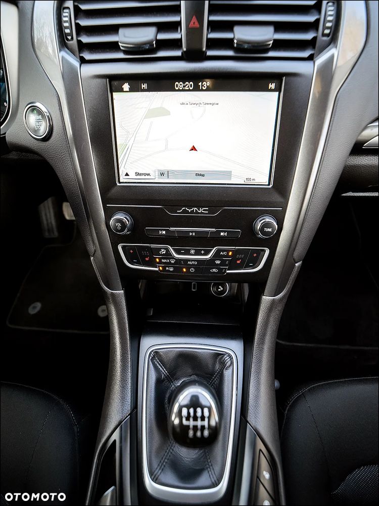 Ford Mondeo - 27