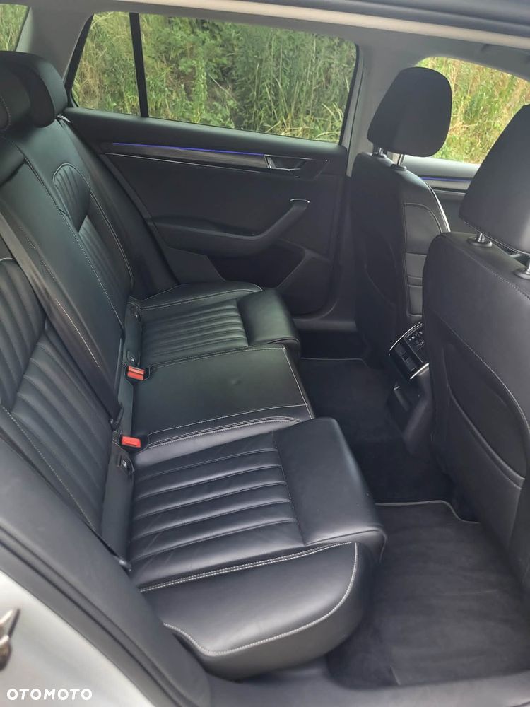 Skoda Superb 1.5 TSI DSG Sportline - 9