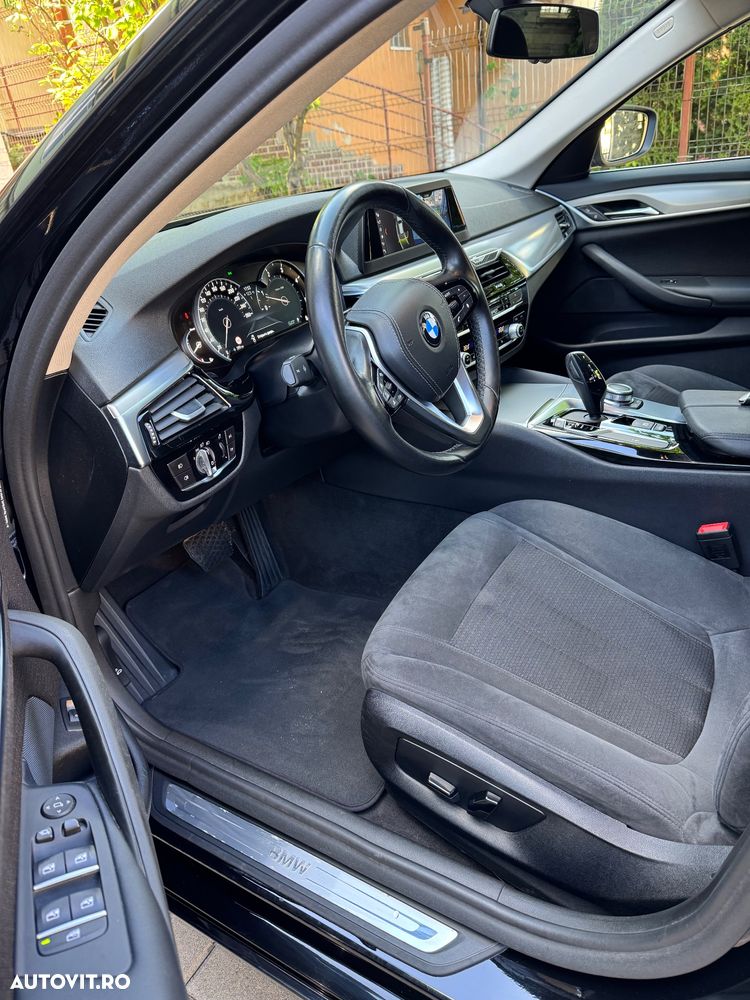 BMW Seria 5 520d xDrive Aut. Sport Line - 10