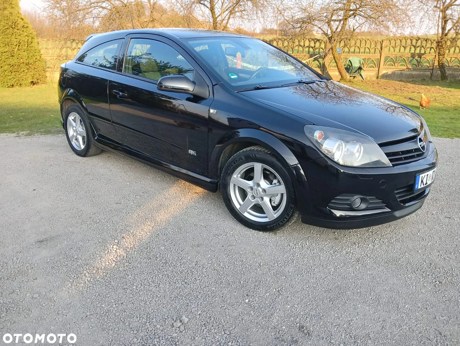 Opel Astra GTC 1.8 Sport - 10
