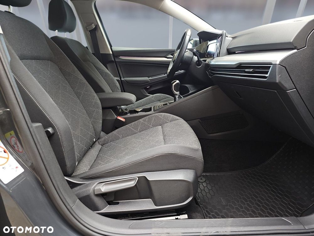 Volkswagen Golf VIII 2.0 TDI Life - 15