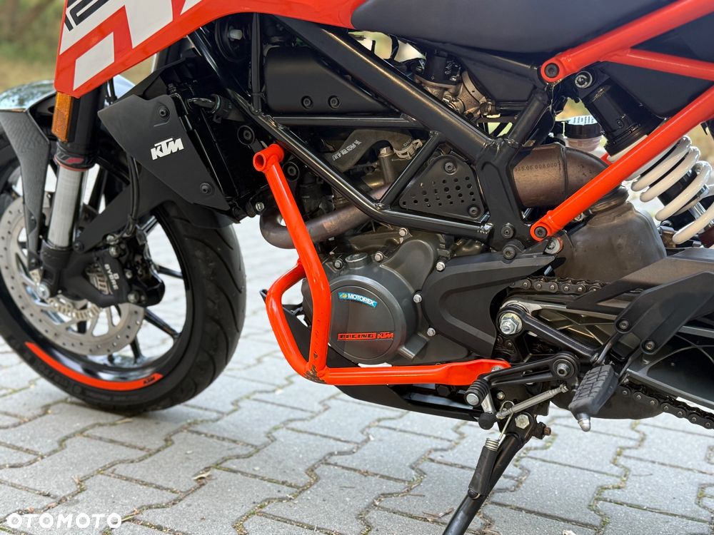 KTM Duke 125 - 12