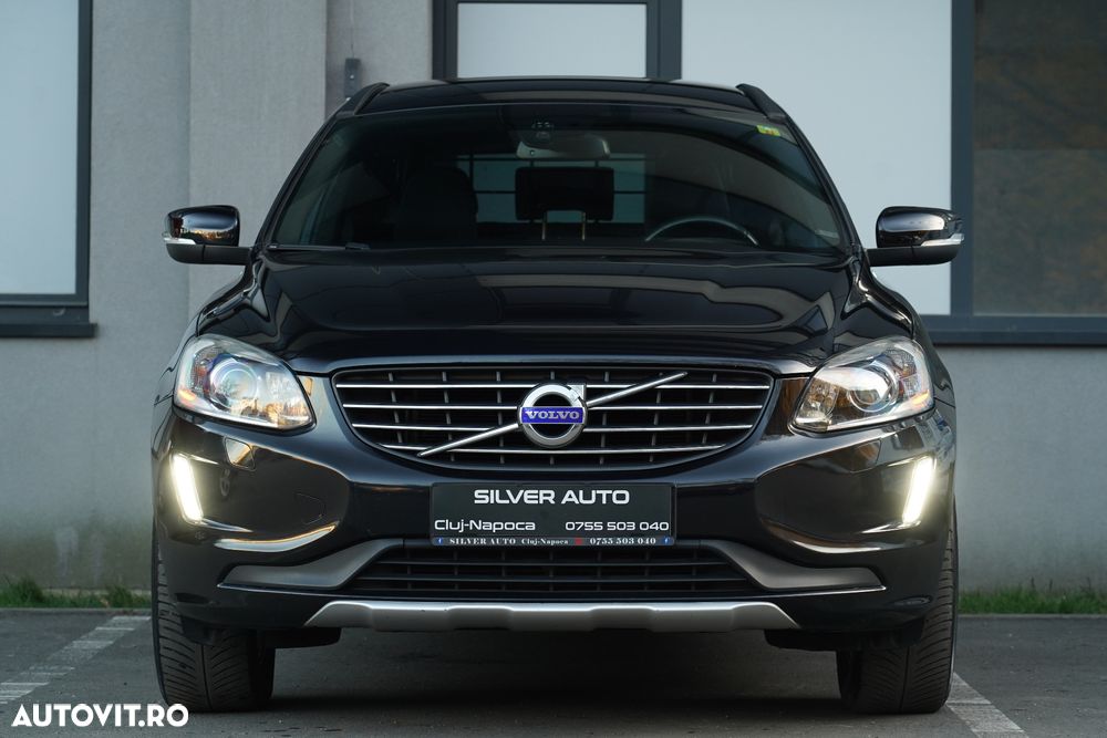 Volvo XC 60 D5 AWD Aut. Summum - 23