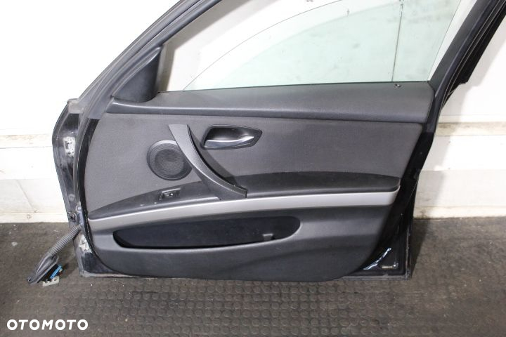 DRZWI PRAWY PRZÓD BMW 3 320D E91 - 3