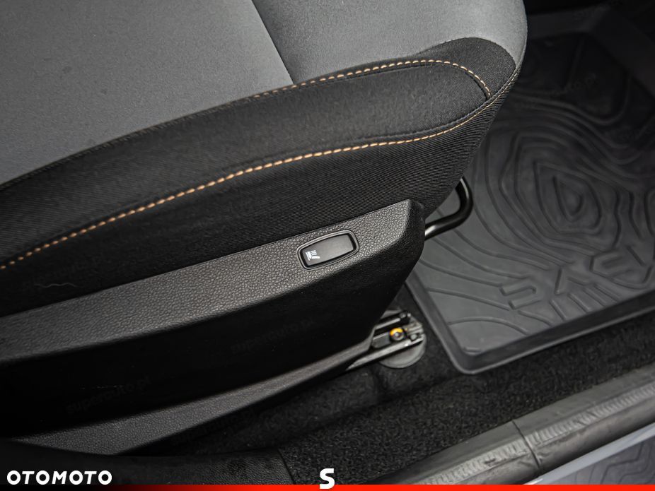 Dacia Duster 1.3 TCe Extreme EDC - 10