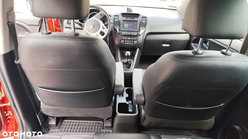 Kia Venga 1.6 L - 4