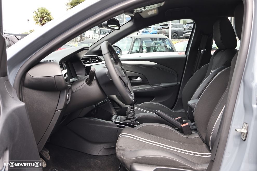 Opel Corsa 1.2 T GS - 16